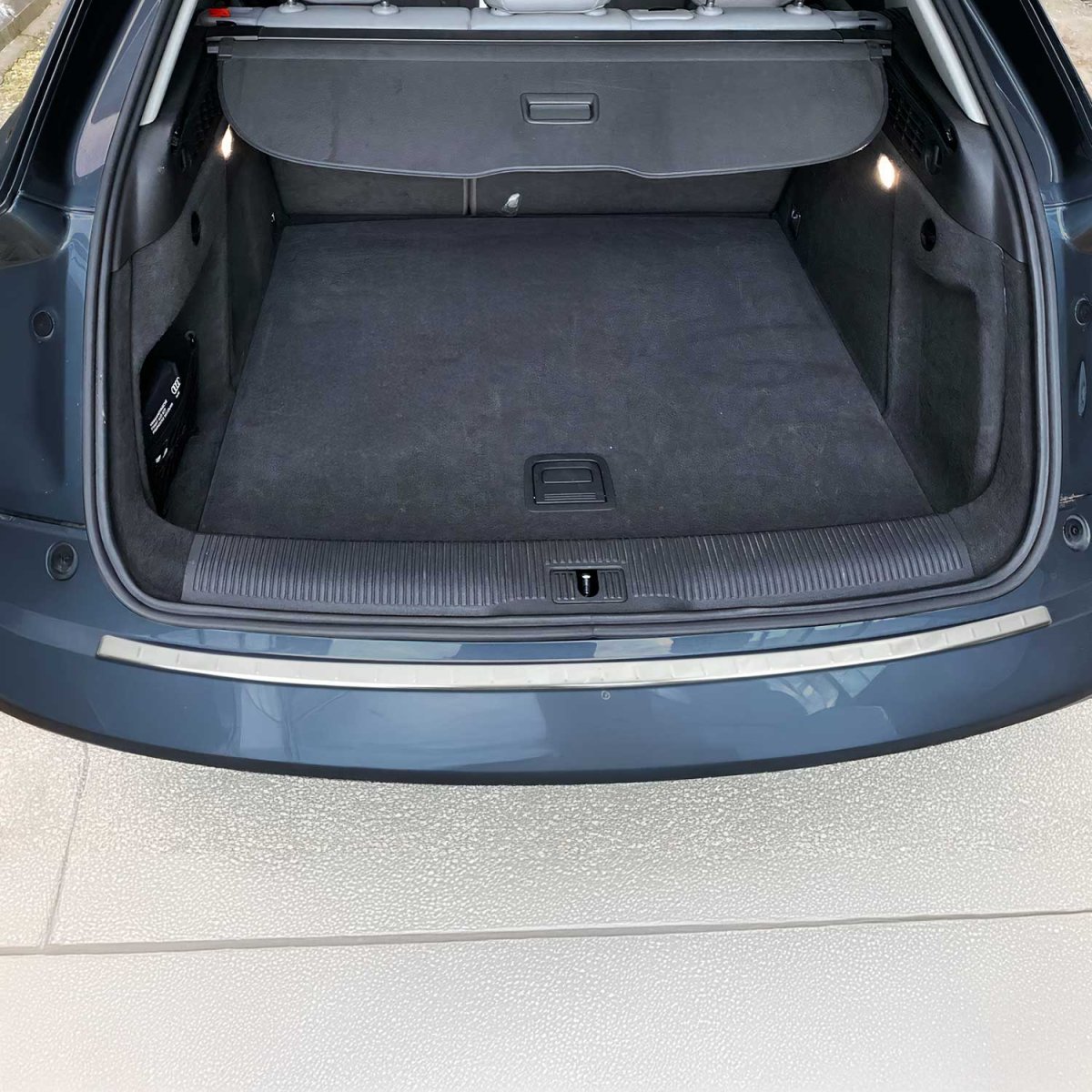 Audi Q3 Rear Bumper Sill Cover - Omac - S.Steel - Gloss Silver - '13-'18 Audi Q3 Rear Bumper Sill Cover - Omac - S.Steel - Gloss Silver - '13-'18